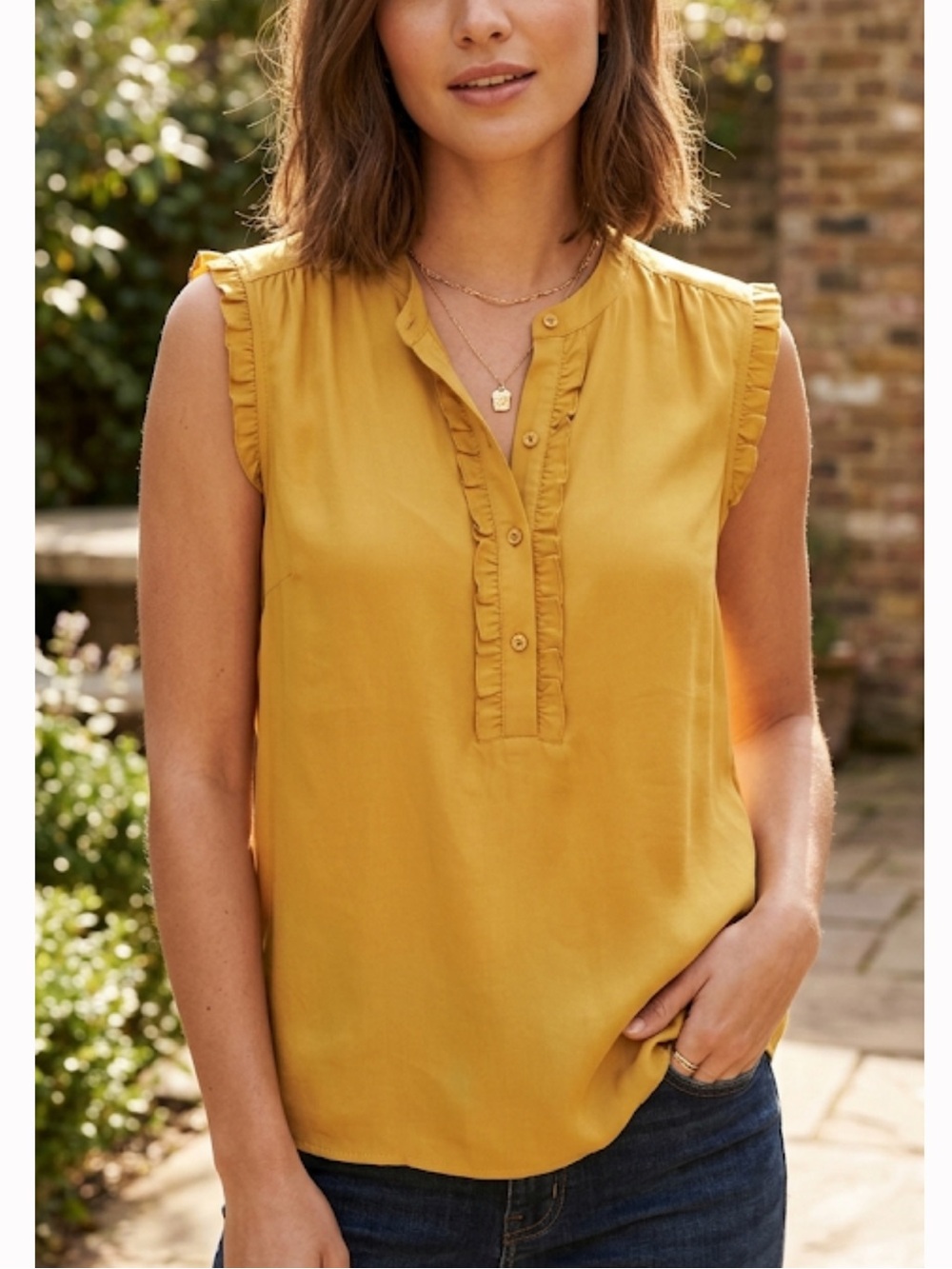 Worthington Sleeveless Ruffle Trim Blouse Top Yellow Flowy Boho Business XL